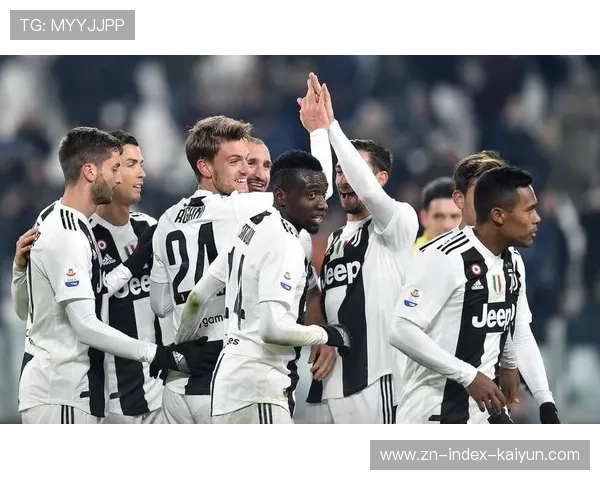 尤文新援奥蓬达收获意甲首球振臂庆祝